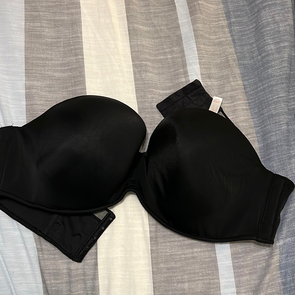 Cacique strapless black bra, 46C